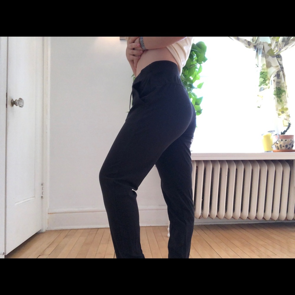 Athleta Powervita Pant Joggers